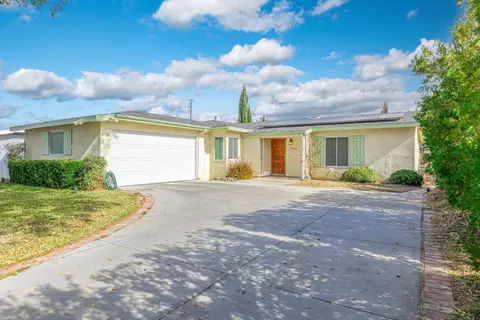 45114 16th St W, Lancaster, CA 93534