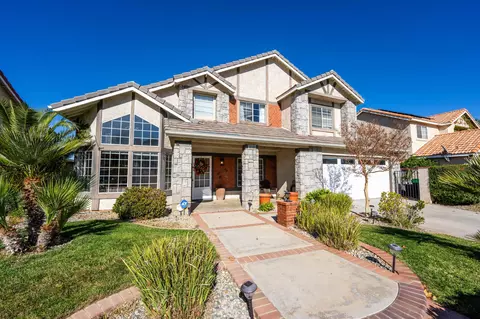 3139 Sandstone Ct, Palmdale, CA 93551