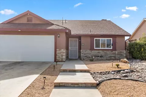 1454 Richfield Ave, Rosamond, CA 93560