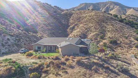 3715 Soledad Canyon Rd, Acton, CA 93510 photo 5
