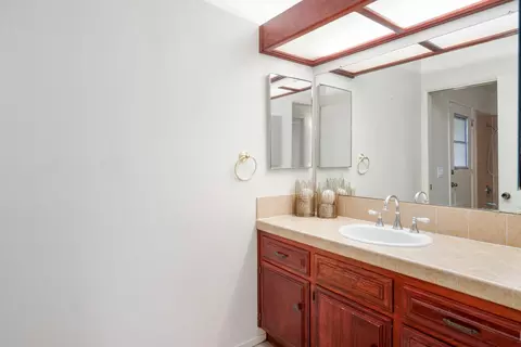44210 Ruthron Ave, Lancaster, CA 93536 photo 29