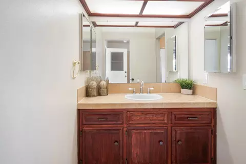 44210 Ruthron Ave, Lancaster, CA 93536 photo 28