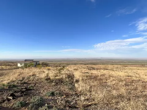 Undisclosed, Llano, CA 93544 photo 3