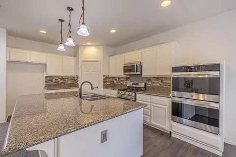 2150 Nugent St E, Lancaster, CA 93535 photo 11