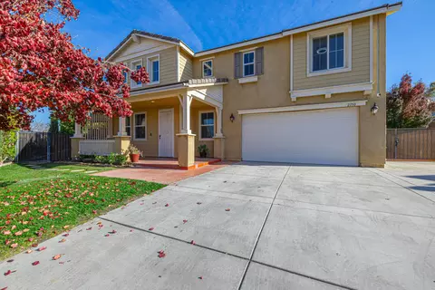 2150 Nugent St E, Lancaster, CA 93535