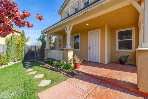 2150 Nugent St E, Lancaster, CA 93535 photo 4