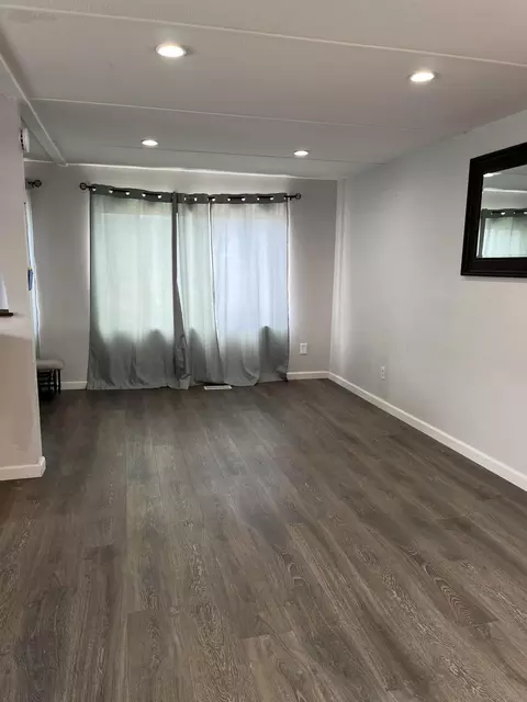 45415 28th St E #13, Lancaster, CA 93535 photo 10