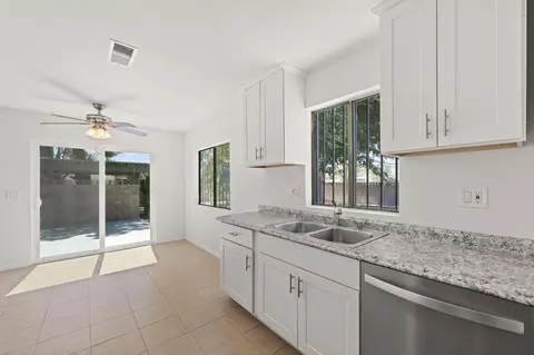 40323 168th St, Palmdale, CA 93591 photo 12