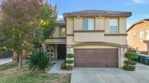 42129 Ash Ct, Lancaster, CA 93536
