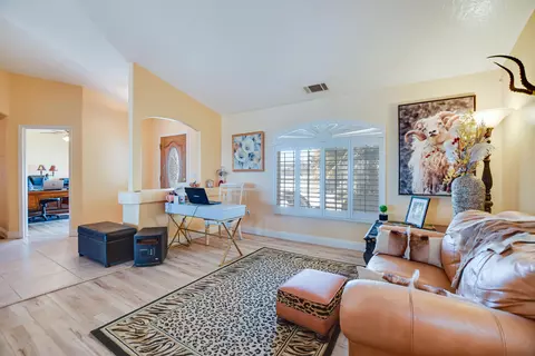 13375 Johnson Rd, Phelan, CA 92371 photo 17