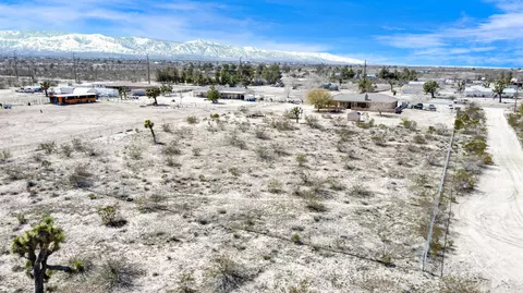 13375 Johnson Rd, Phelan, CA 92371 photo 34