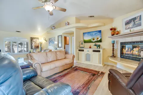 13375 Johnson Rd, Phelan, CA 92371 photo 8