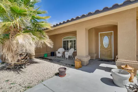 13375 Johnson Rd, Phelan, CA 92371 photo 4