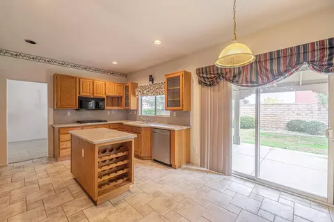 42314 Aaron Ct, Lancaster, CA 93536 photo 13