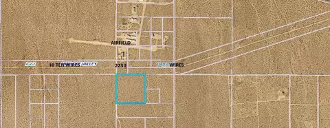 233 V-8 # E, Palmdale, CA 93544 photo 3