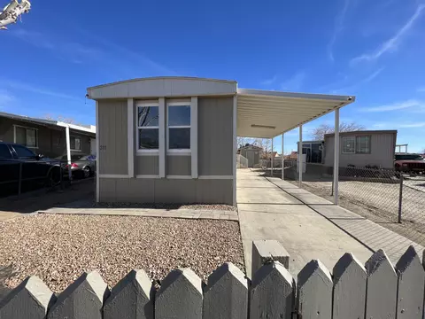3300 15th W #311, Rosamond, CA 93560