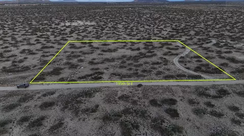 Vac Vic Avenue R6/195 Ste, Palmdale, CA 93591