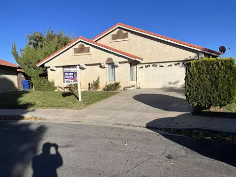 37138 Via Cordova, Palmdale, CA 93550