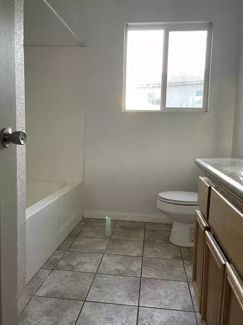 43947 Amy Ct, Lancaster, CA 93535 photo 6