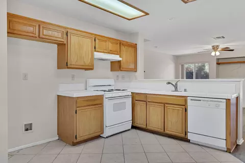 43217 33rd St E, Lancaster, CA 93535 photo 11
