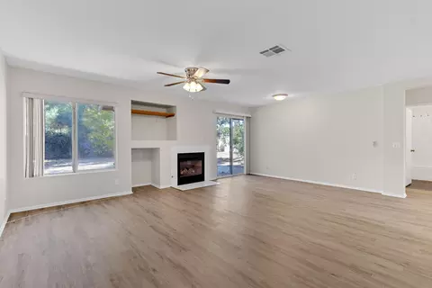 43217 33rd St E, Lancaster, CA 93535 photo 9