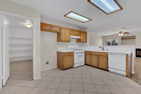 43217 33rd St E, Lancaster, CA 93535 photo 10