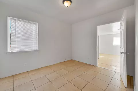214 Kettering St W, Lancaster, CA 93534 photo 16