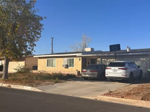 1721 Sweetbrier St, Palmdale, CA 93550