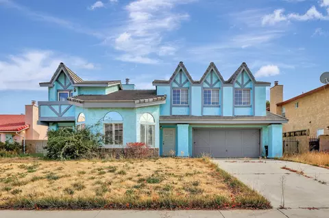 37044 Bordeaux St, Palmdale, CA 93550