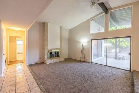 43723 Sentry Ln, Lancaster, CA 93536 photo 3