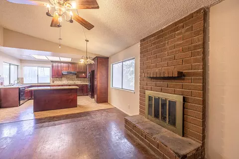 43723 Sentry Ln, Lancaster, CA 93536 photo 6