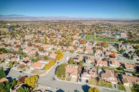 4657 Brisa Dr, Palmdale, CA 93551 photo 25
