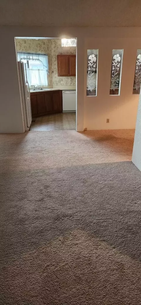 2121 I Ave E #15, Lancaster, CA 93535 photo 8