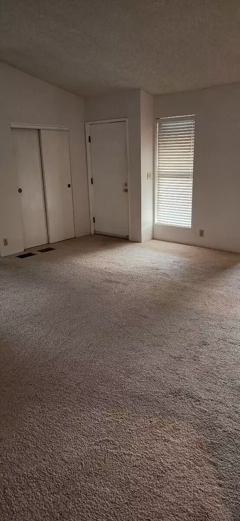 2121 I Ave E #15, Lancaster, CA 93535 photo 6