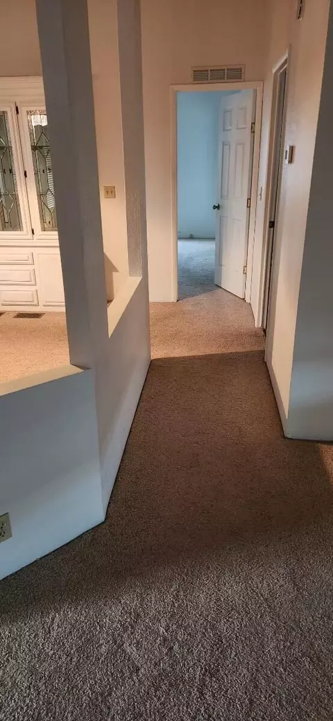 2121 I Ave E #15, Lancaster, CA 93535 photo 4