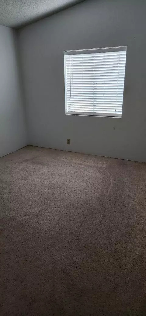 2121 I Ave E #15, Lancaster, CA 93535 photo 5