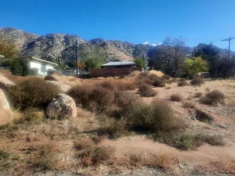 Buena Vista Drive, Kernville, CA 93238