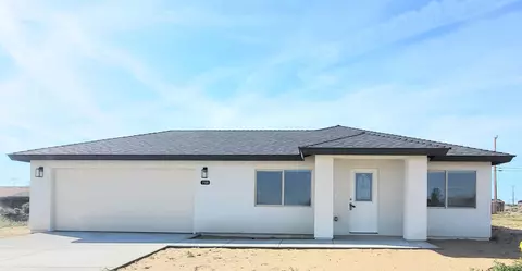 7100 Poppy Blvd, California City, CA 93505