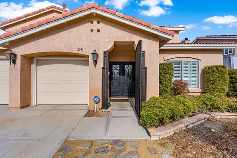 2841 Caruso Ln, Lancaster, CA 93536 photo 3