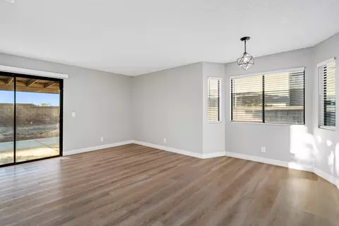 43245 33rd St W, Lancaster, CA 93536 photo 9