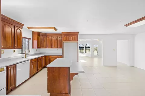 9501 Sweetwater Rd, Tehachapi, CA 93561 photo 8