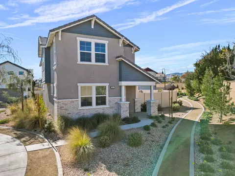 265 Summerville Ln, Palmdale, CA 93551