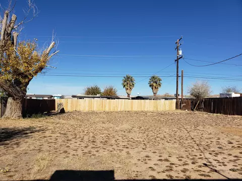 24217 Sage Ave, Boron, CA 93516 photo 4