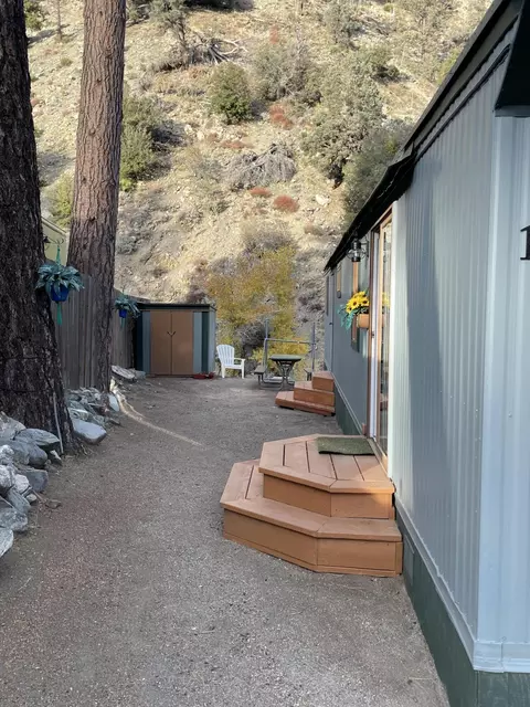 1776 State Hwy 2 #10, Wrightwood, CA 92397 photo 17