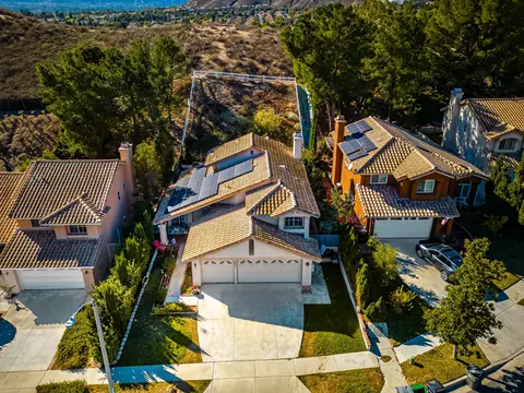684 Terra Dr, Corona, CA 92883 photo 32