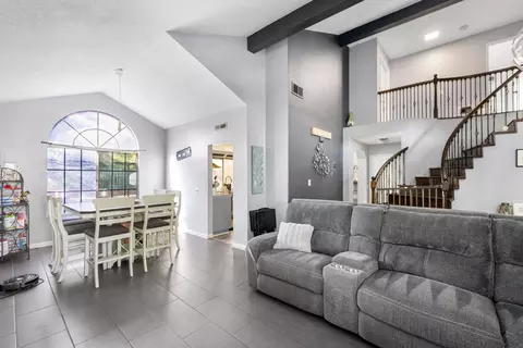 684 Terra Dr, Corona, CA 92883 photo 9