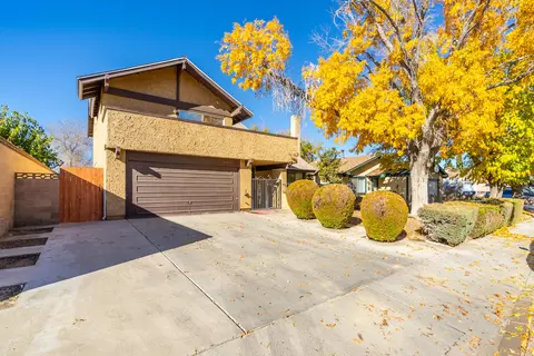 44715 Benald St, Lancaster, CA 93535