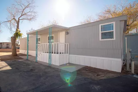 45131 28th St E #SPC 17, Lancaster, CA 93535 photo 2