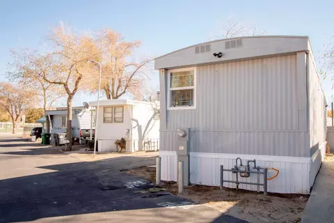 45131 28th St E #SPC 17, Lancaster, CA 93535 photo 3