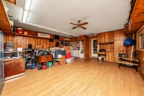 24357 Wabuska St, Newhall, CA 91321 photo 19